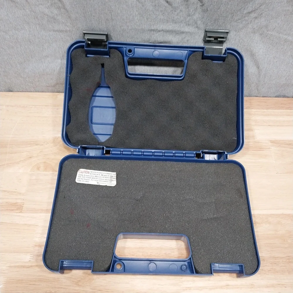 Smith & Wesson Mens Pistol Case Hard Shell Foam Lined Blue